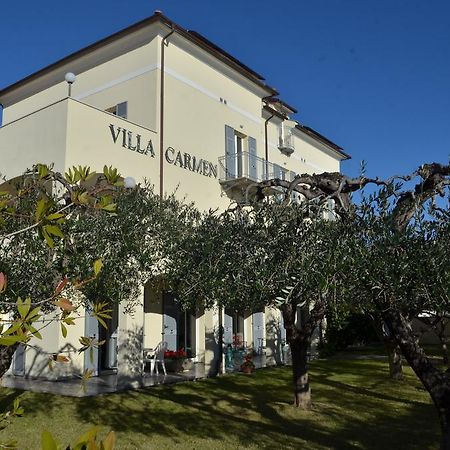 Residence Villa Carmen Fronte Mare A 50 Mt ปิเอตราลิกูเร ภายนอก รูปภาพ