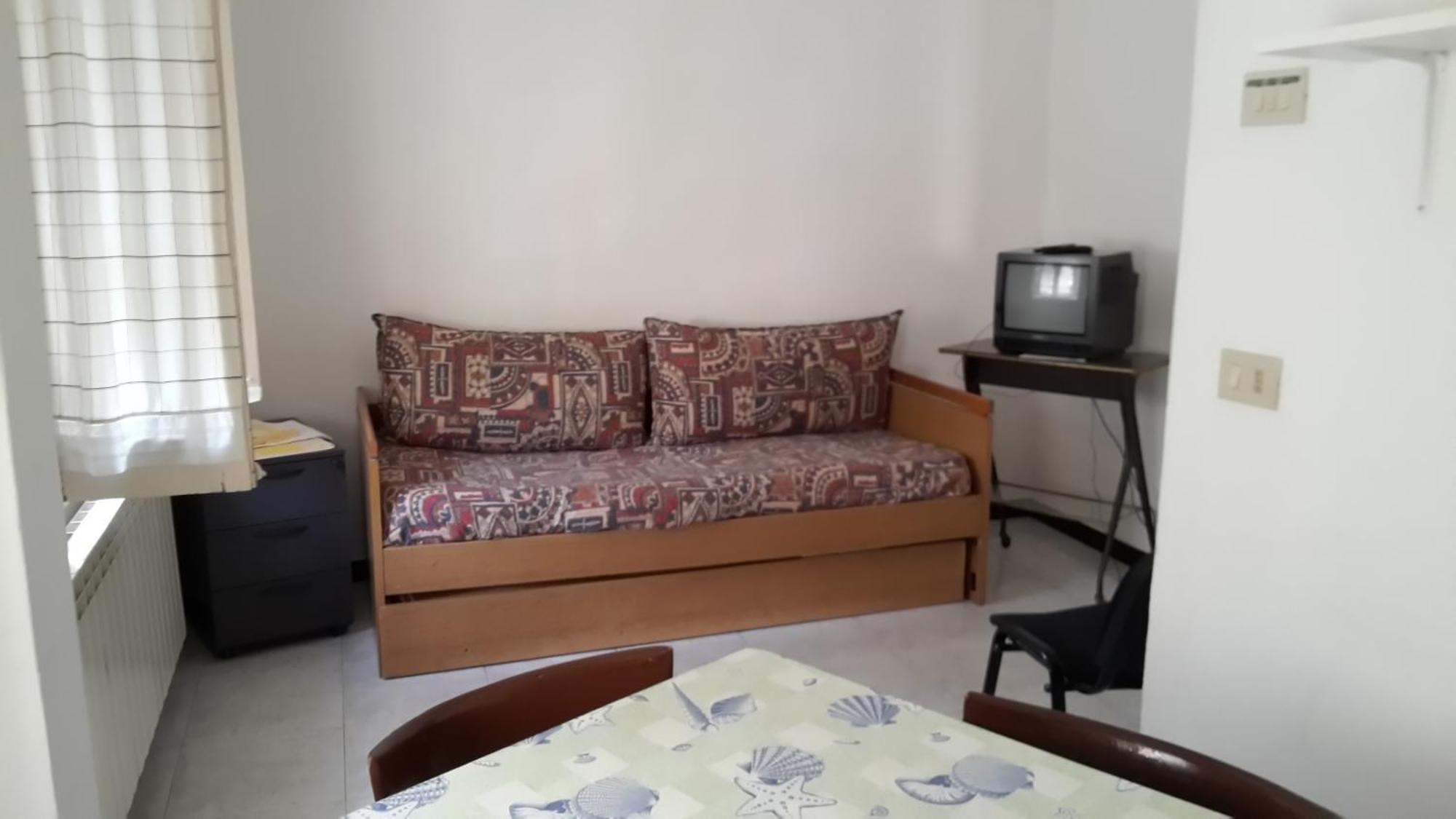 Residence Villa Carmen Fronte Mare A 50 Mt ปิเอตราลิกูเร ภายนอก รูปภาพ